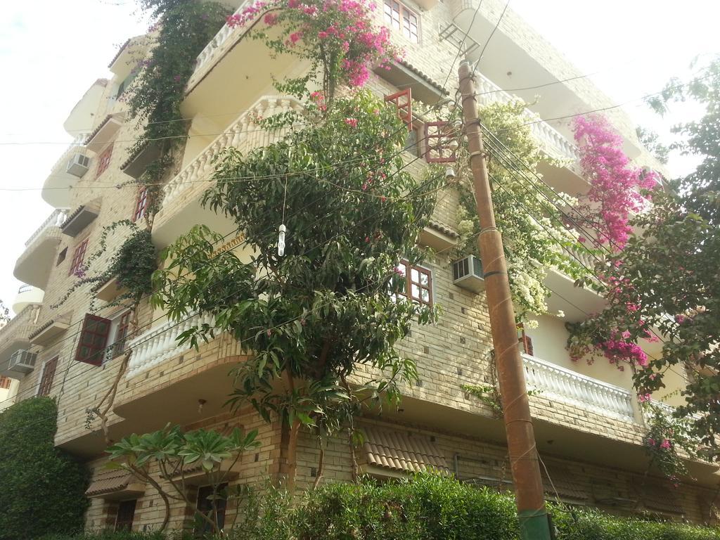 Royal Apartments Luxor Buitenkant foto